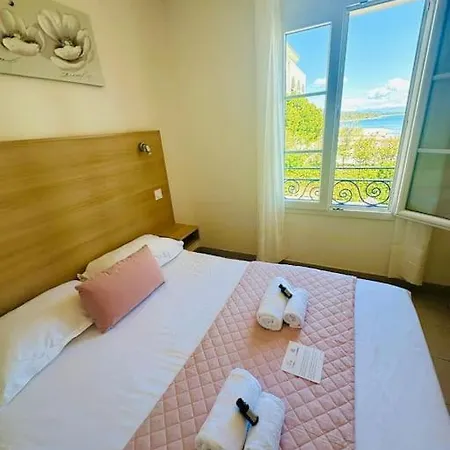 Vue Mer Avec Piscine