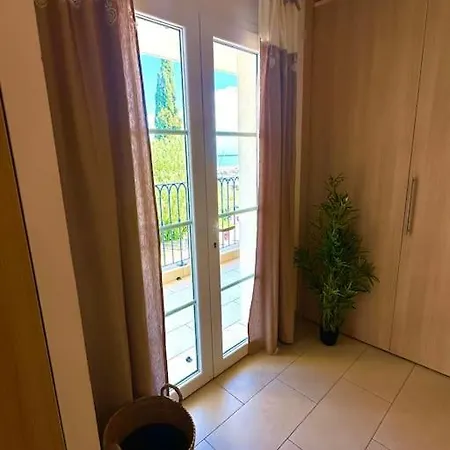 Vue Mer Avec Piscine Διαμέρισμα